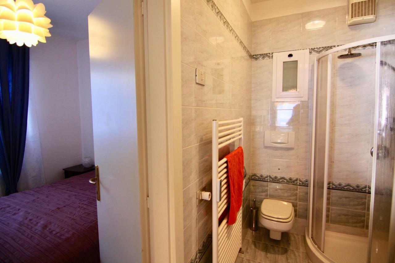 Apartmán Casa Roccia Pino Lago Maggiore Exteriér fotografie